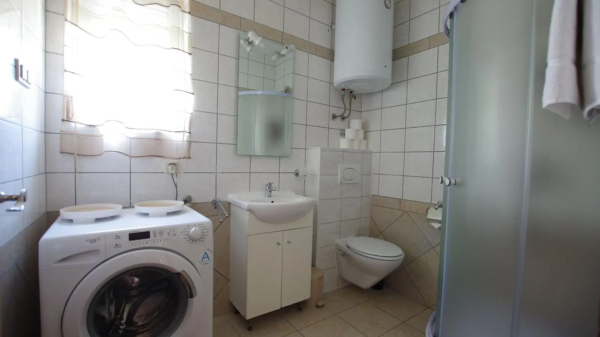 Apartments Branko Selce